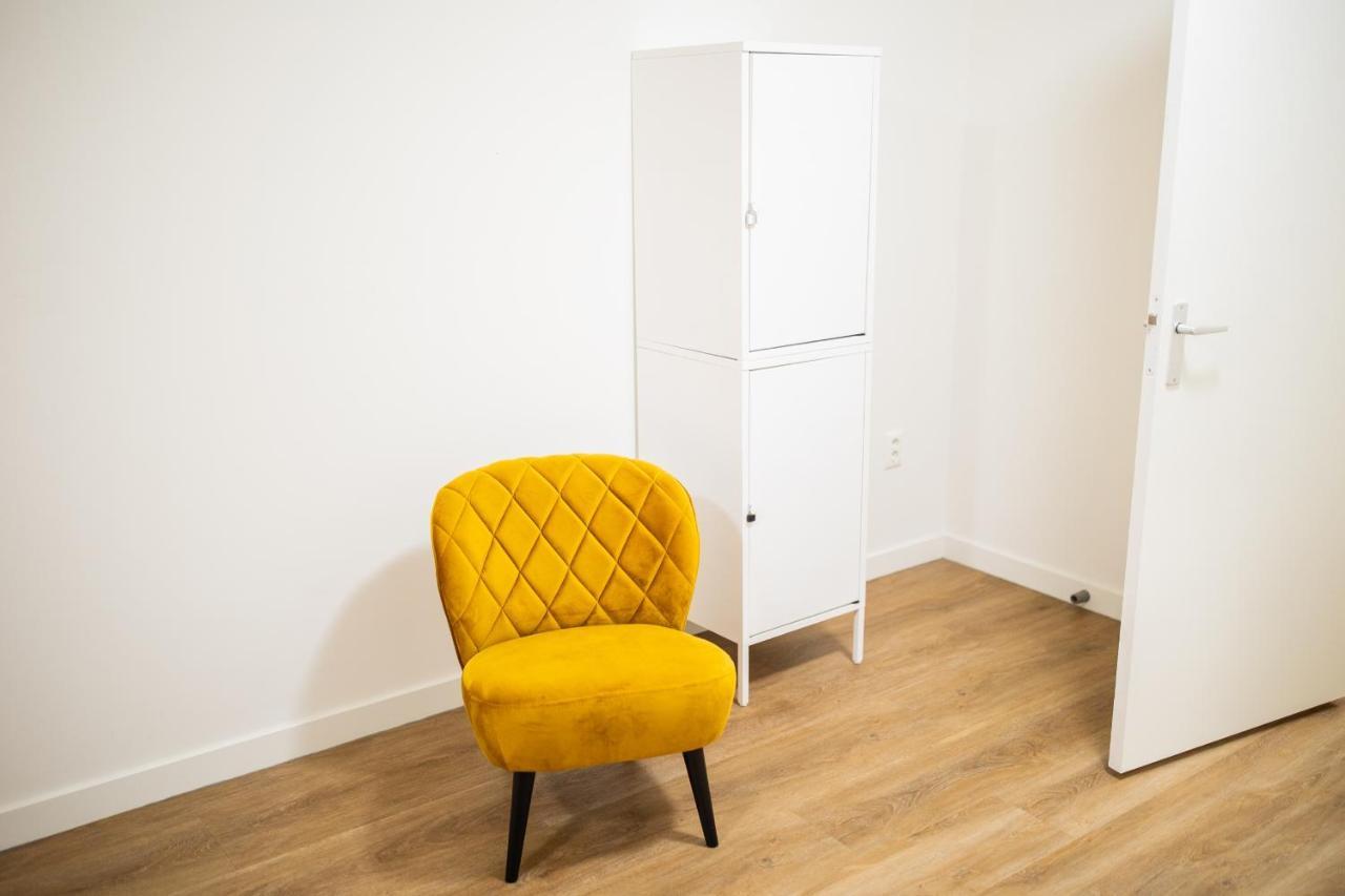 Great 95M2 Two-Bedroom Apartment - We39 Tiel Bagian luar foto