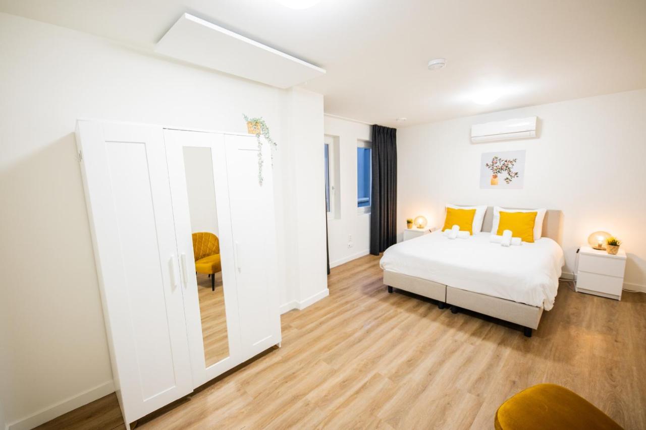 Great 95M2 Two-Bedroom Apartment - We39 Tiel Bagian luar foto